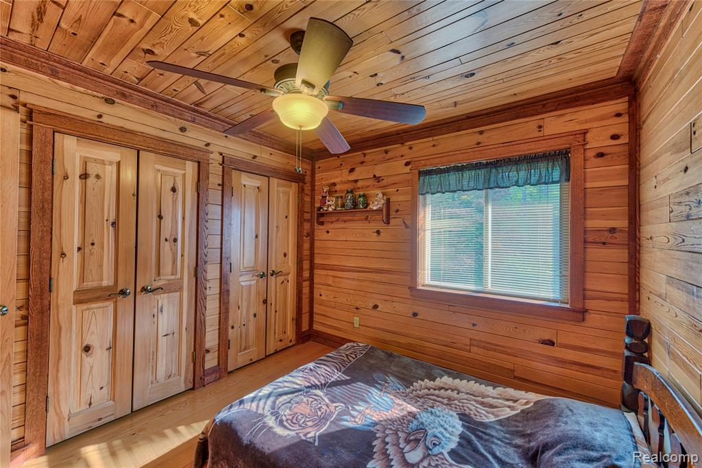 376 N Abbe Road Property Photo 55