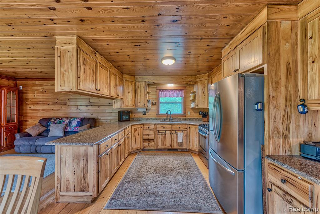 376 N Abbe Road Property Photo 58