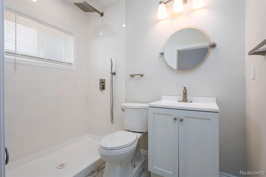 35095 Bridgeman Street Property Photo 12