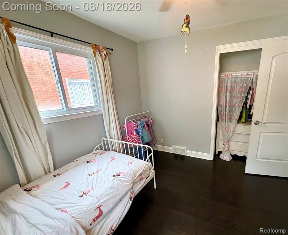 1812 E Longmeadow Road Property Photo 22