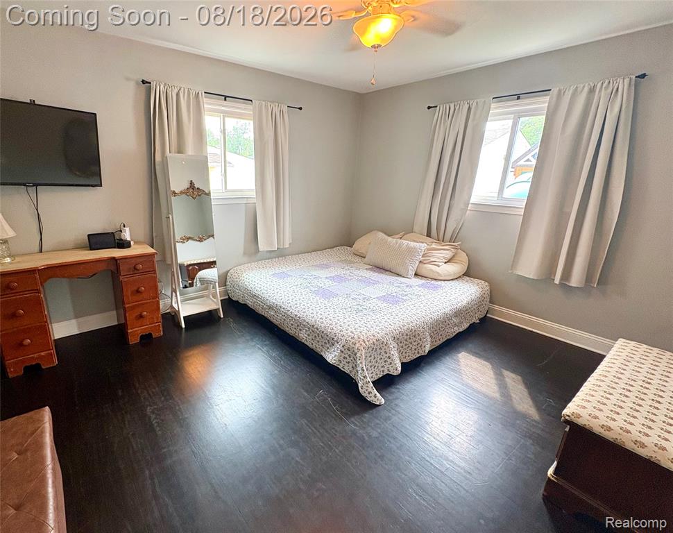1812 E Longmeadow Road Property Photo 25