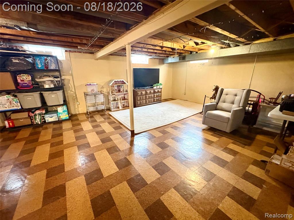 1812 E Longmeadow Road Property Photo 30