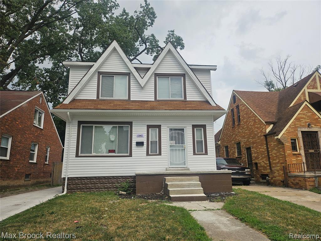 13942 Whitcomb Street Property Photo 1
