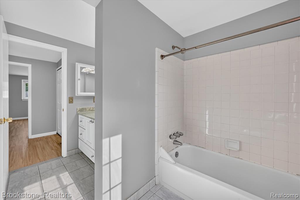 39795 Waldorf Drive Property Photo 19