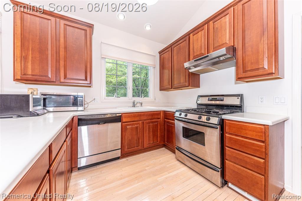 16766 Lochmoor Circle Property Photo 9