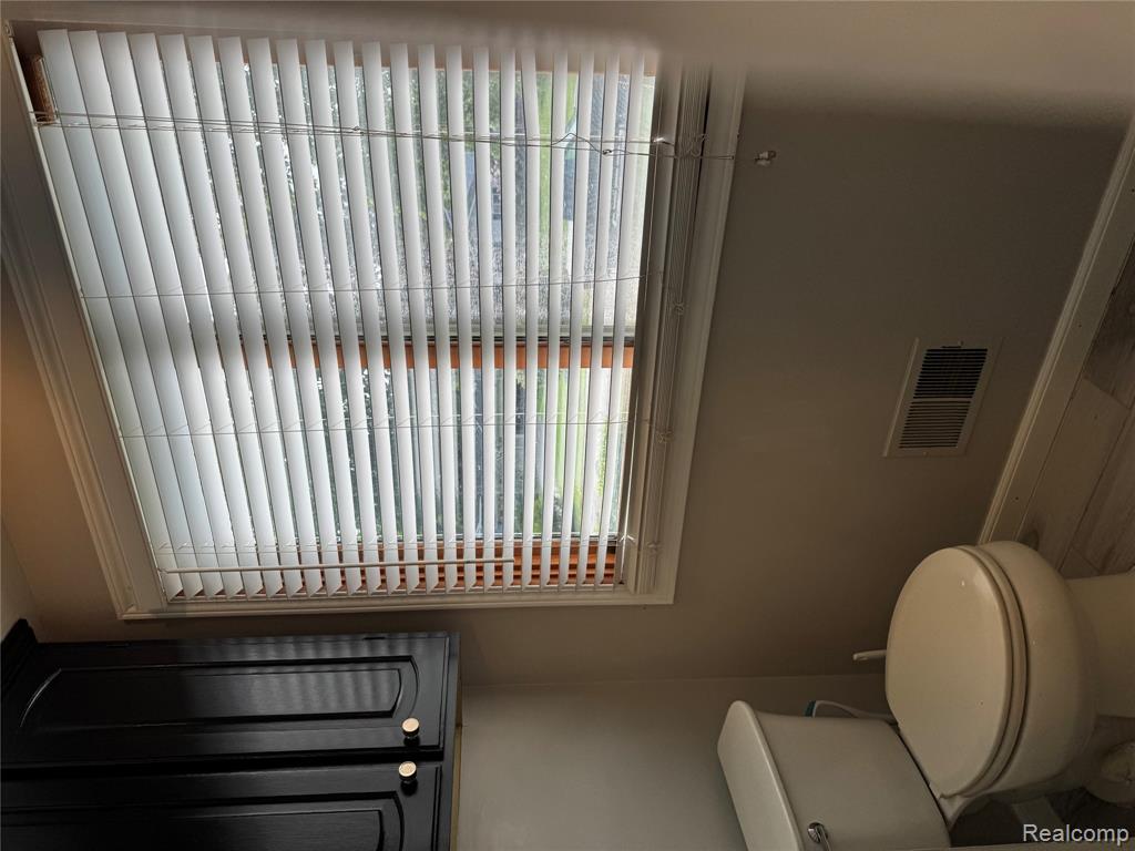 3877 Westlyn Drive Property Photo 22