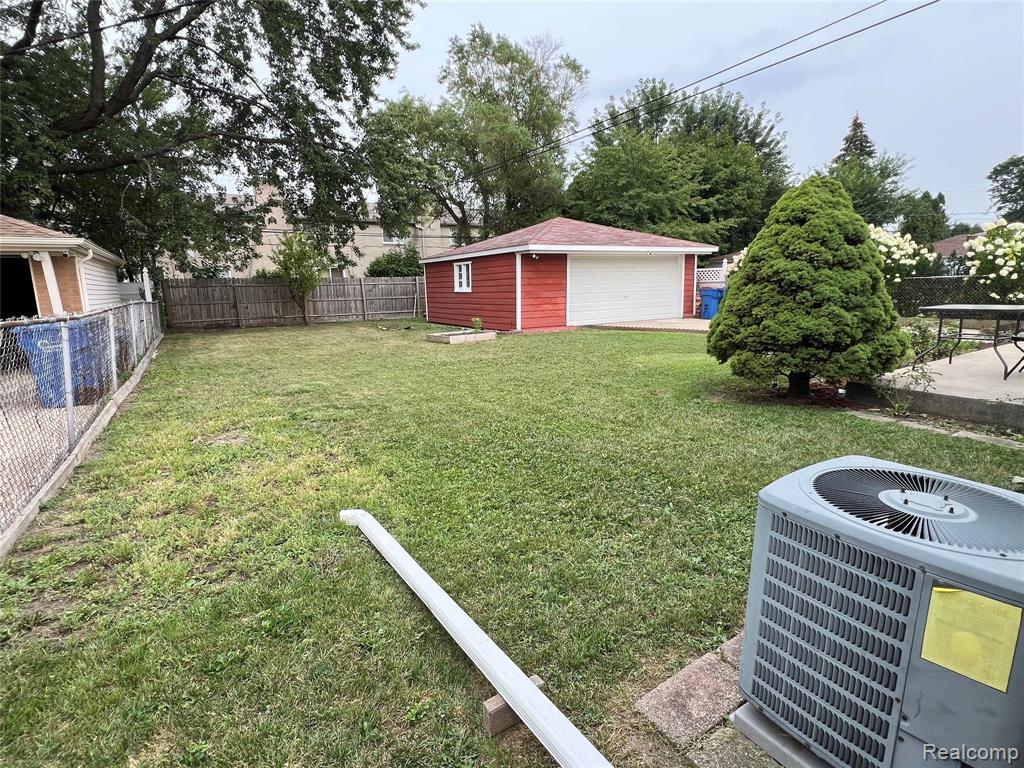 27580 Jean Road Property Photo 22