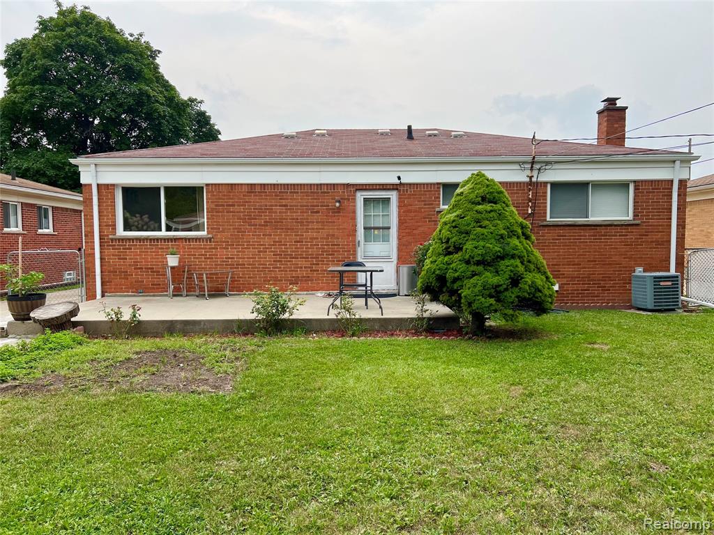 27580 Jean Road Property Photo 23