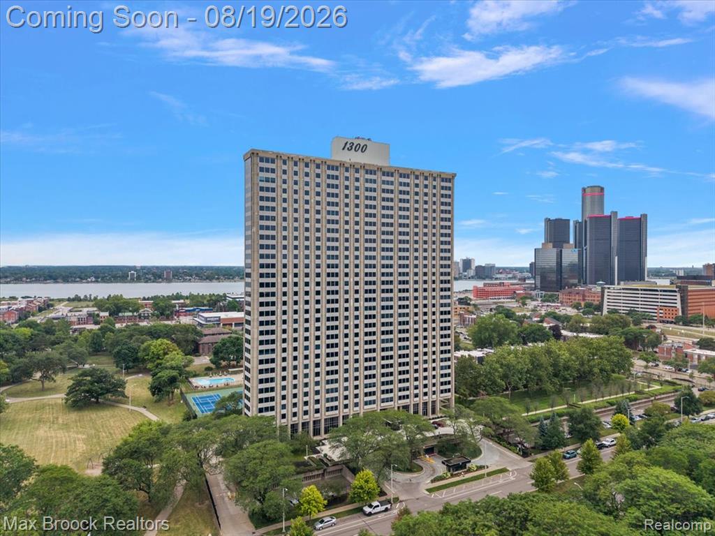 1300 E Lafayette Street Property Photo 1