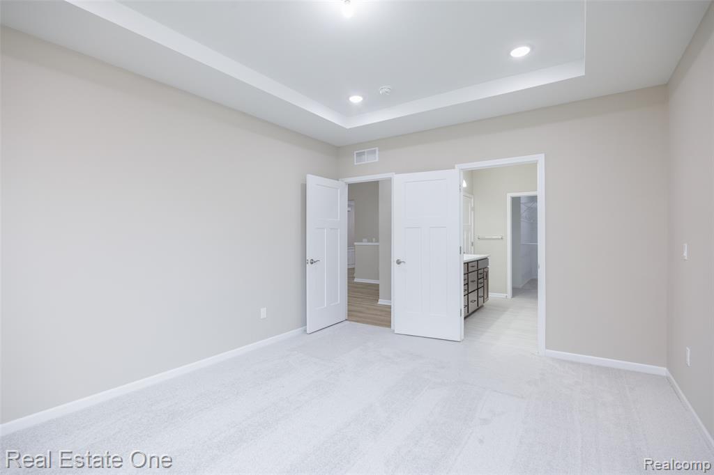 55769 Oak Pointe Drive Property Photo 14