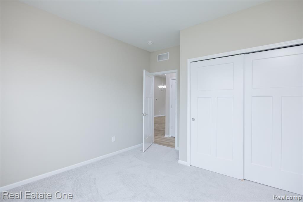 55769 Oak Pointe Drive Property Photo 18