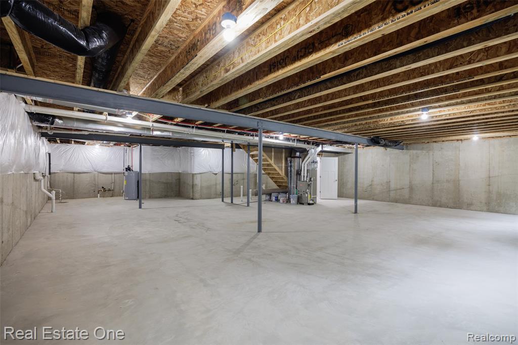 55769 Oak Pointe Drive Property Photo 23