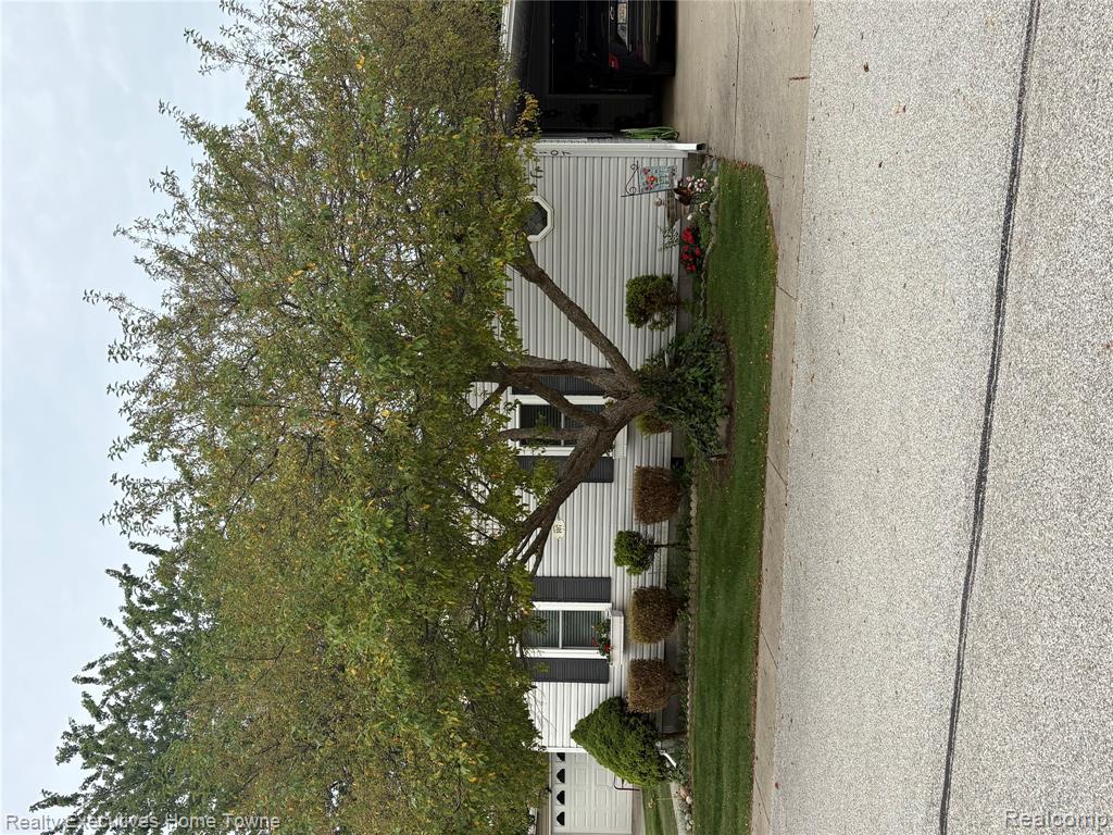 4333 24th #107 Property Photo 2