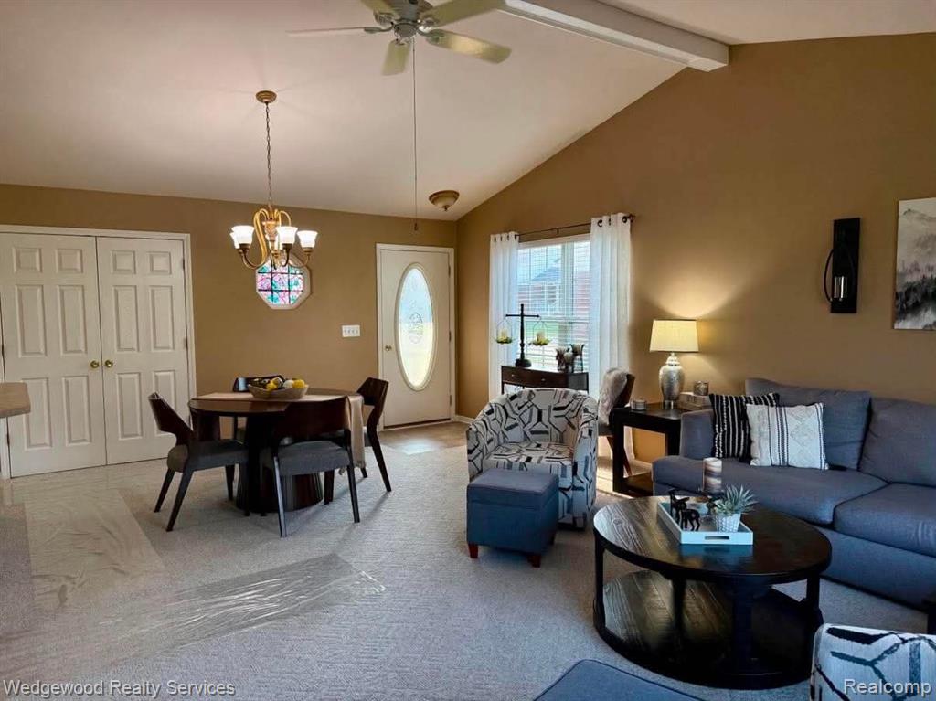 492 Harvard Drive Property Photo 7