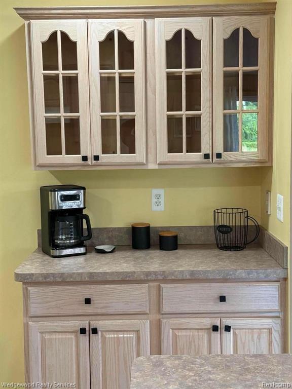 492 Harvard Drive Property Photo 13