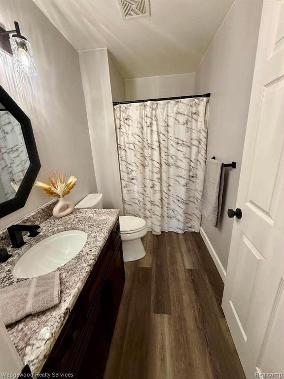 492 Harvard Drive Property Photo 18