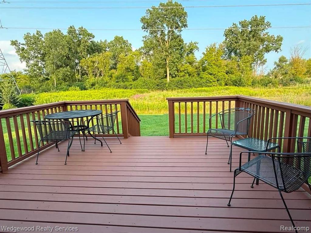 492 Harvard Drive Property Photo 32