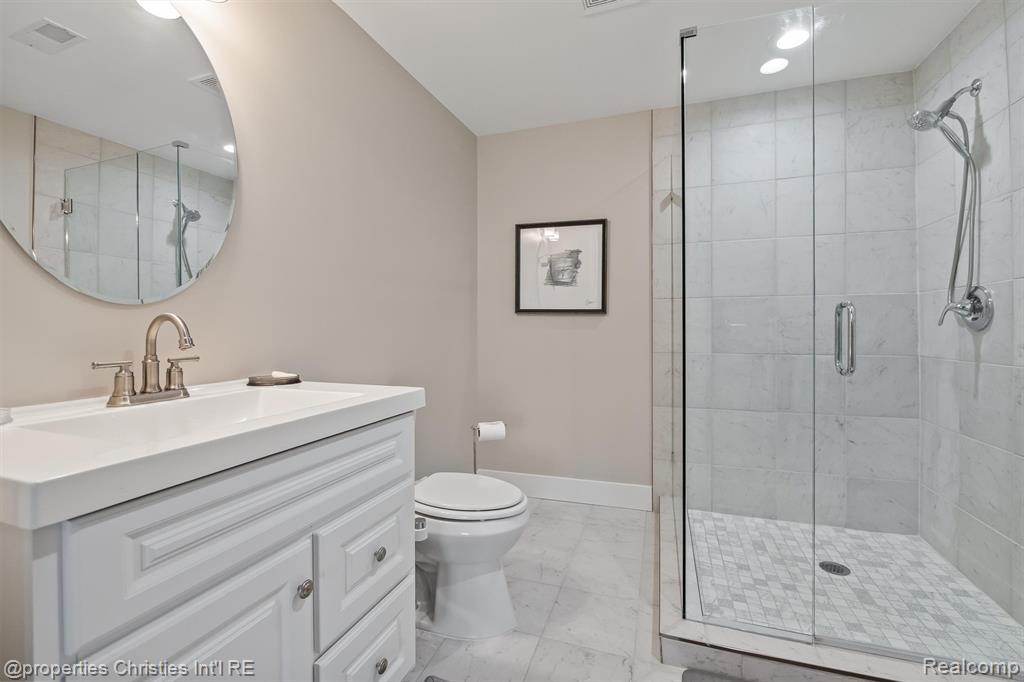 17162 Princeton Lane Property Photo 19