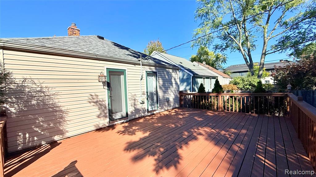 1564 Cole Street Property Photo 24