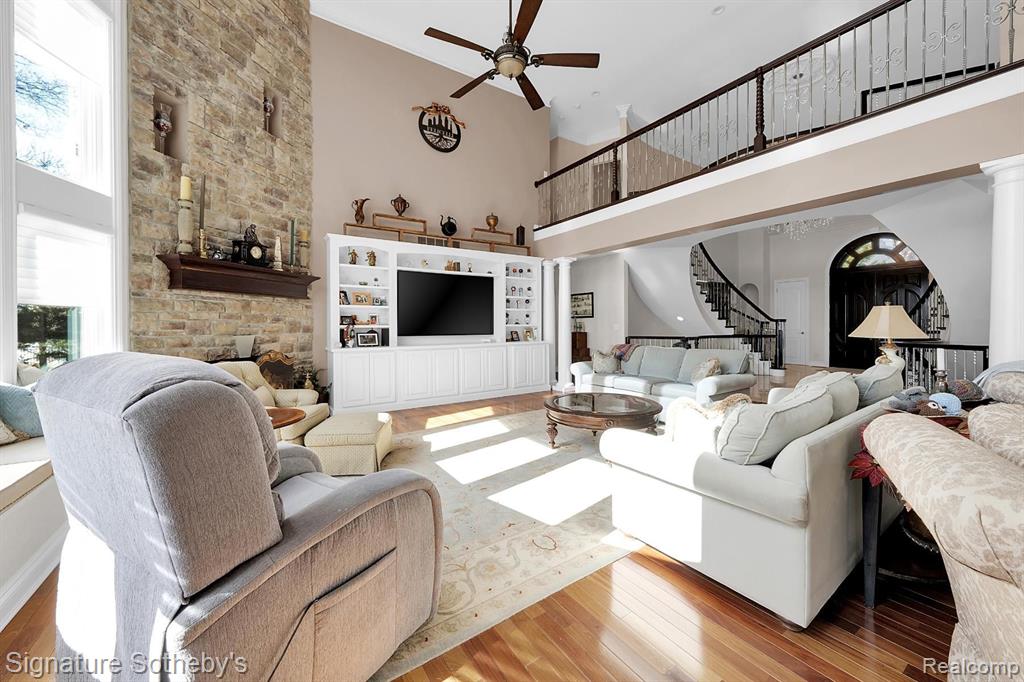 5001 Forest Valley Property Photo 25
