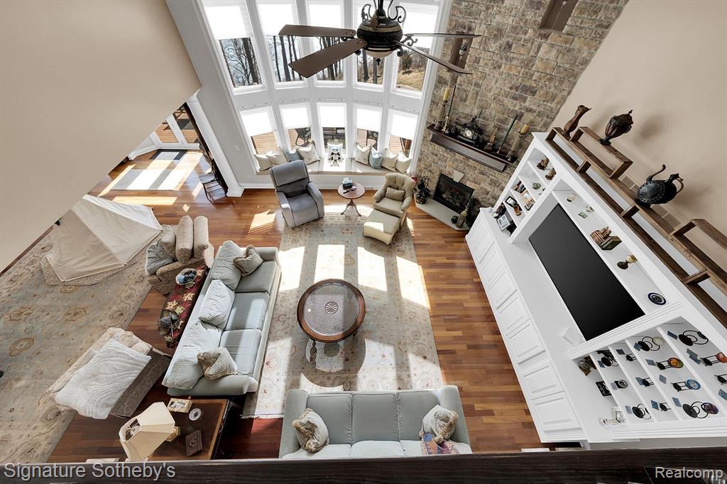 5001 Forest Valley Property Photo 34