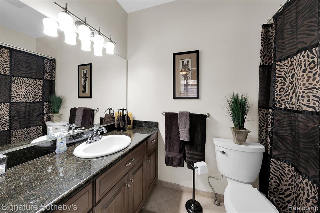 5001 Forest Valley Property Photo 37
