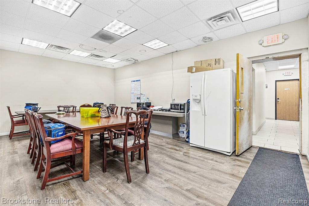 26051 Michigan Avenue Property Photo 16
