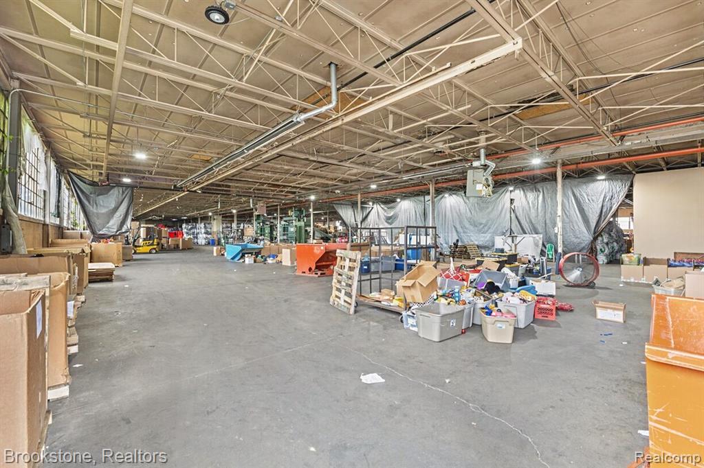 26051 Michigan Avenue Property Photo 28