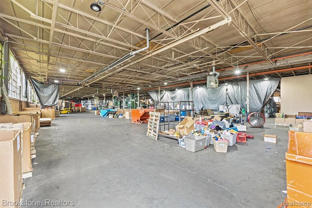 26051 Michigan Avenue Property Photo 31