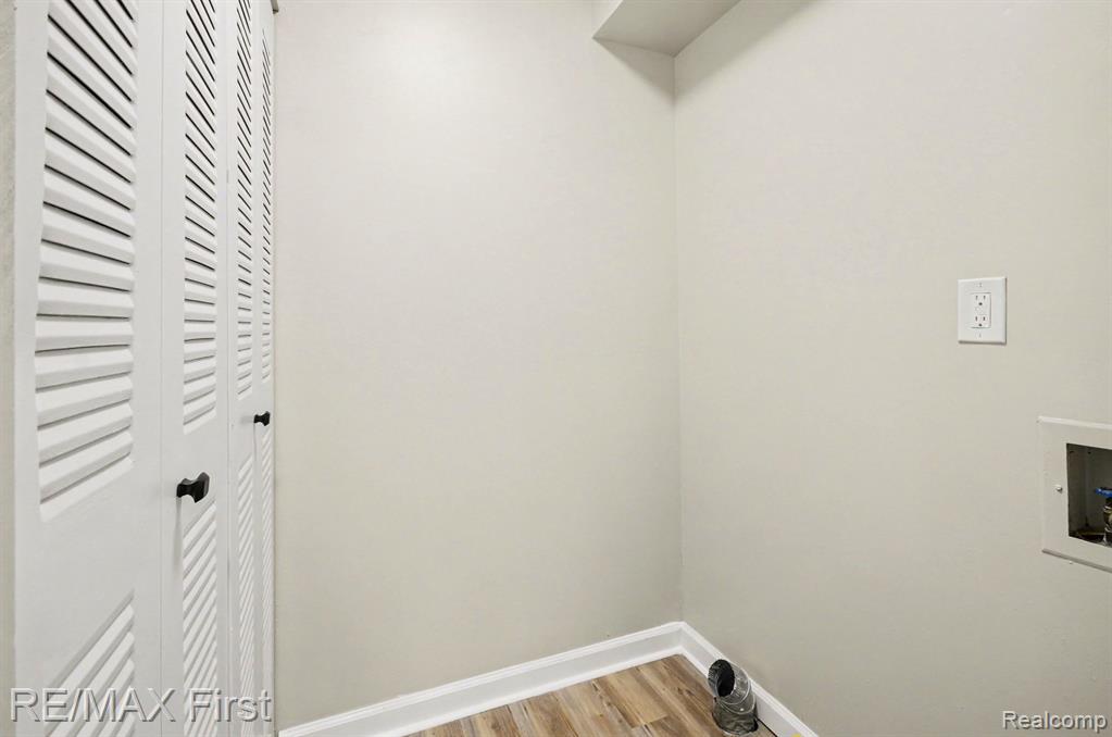 27701 Roy Street Property Photo 16