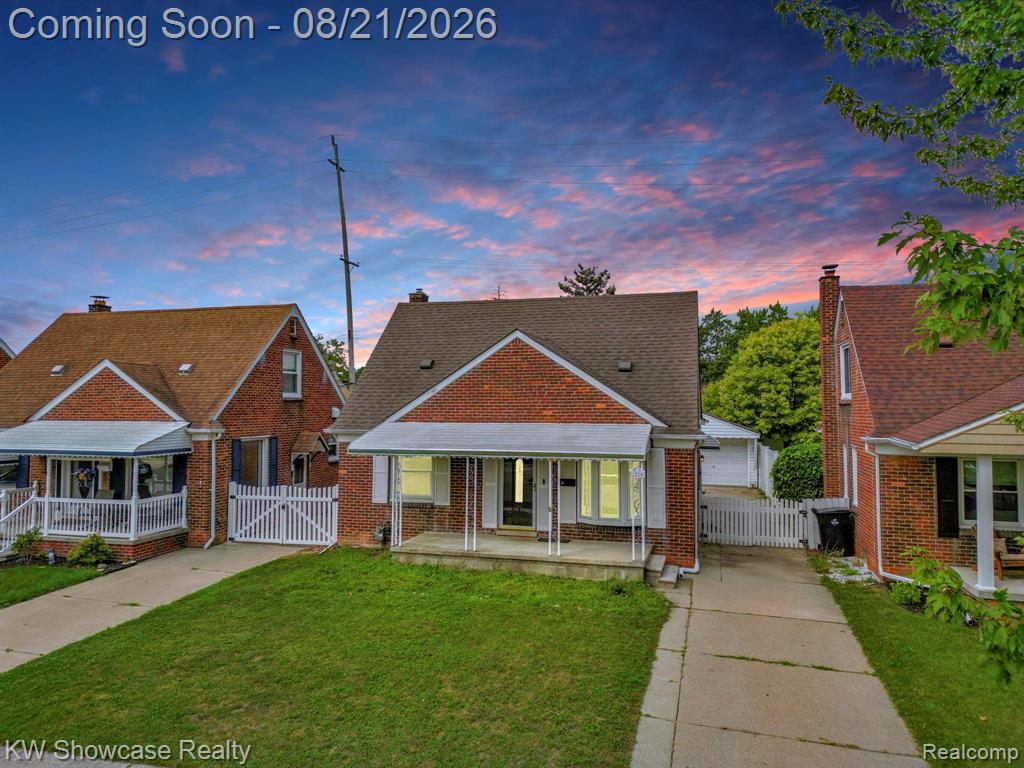 1220 12th Street Property Photo 1