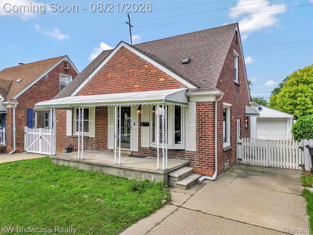 1220 12th Street Property Photo 2