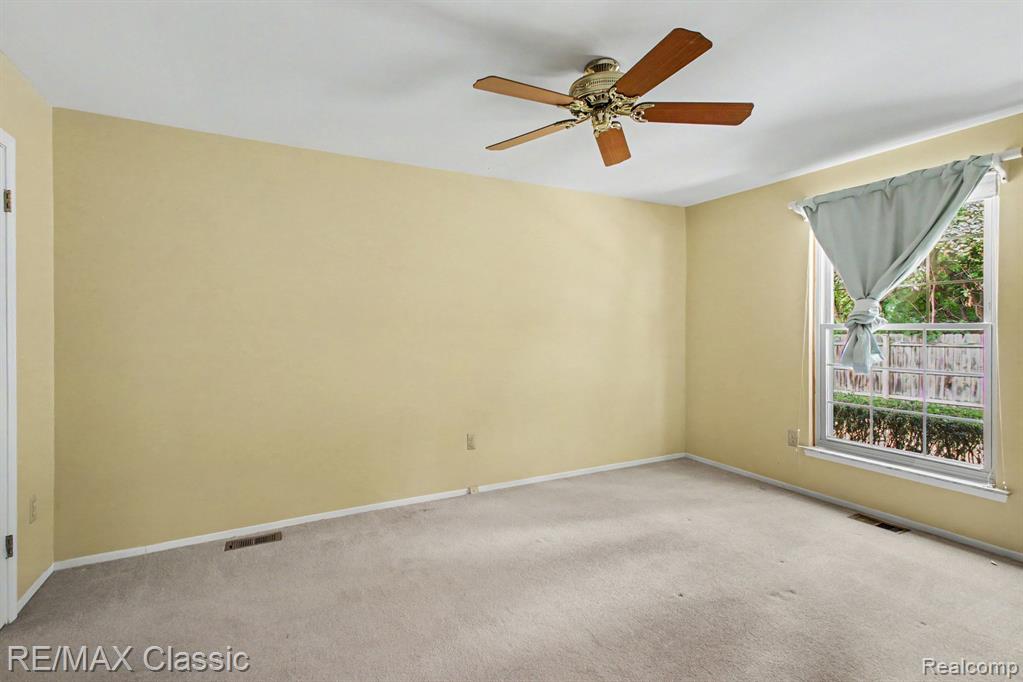 1489 Dover Hill Property Photo 10