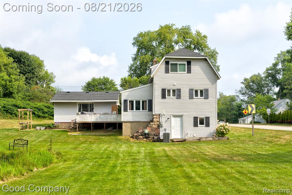 1269 Rochester Road Property Photo 1
