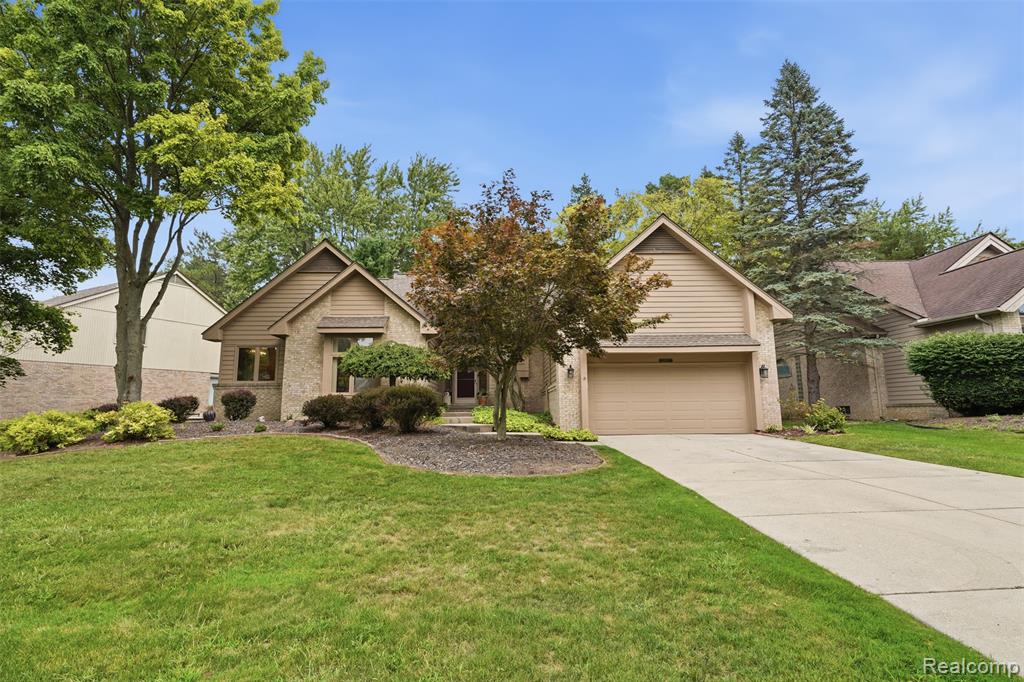 4963 Countryside Drive Property Photo 2