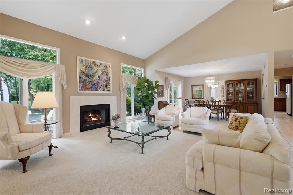 4963 Countryside Drive Property Photo 10