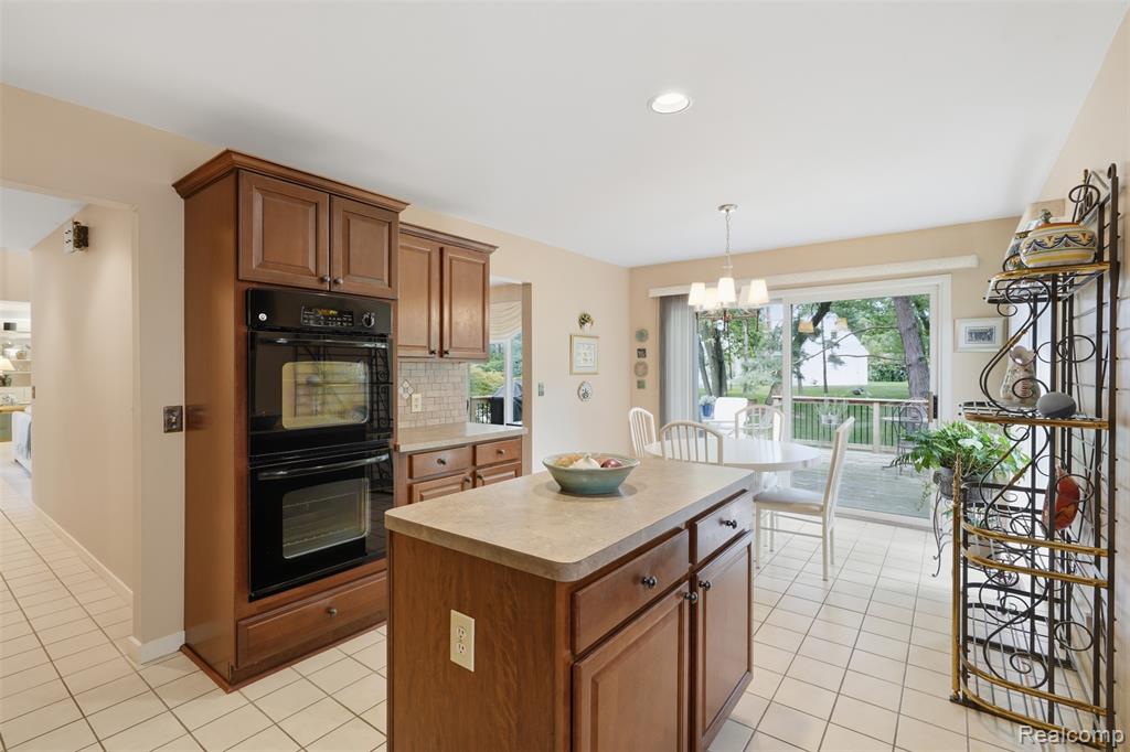4963 Countryside Drive Property Photo 19