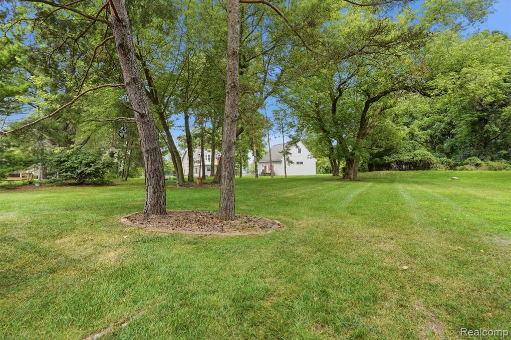 4963 Countryside Drive Property Photo 51