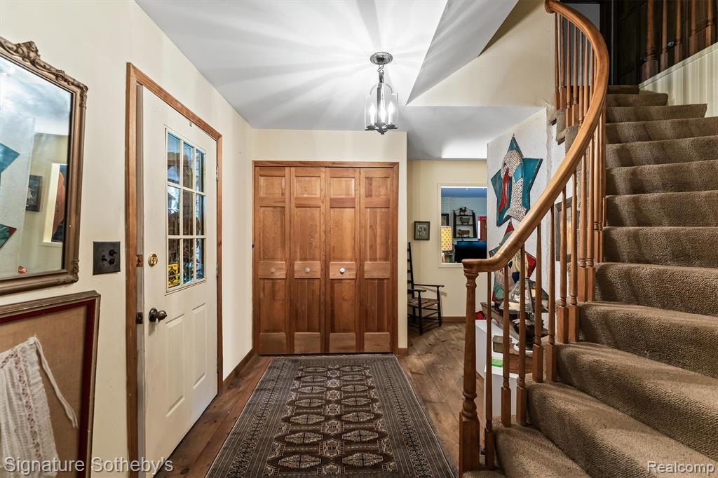 7939 Caberfae Trail Property Photo 5