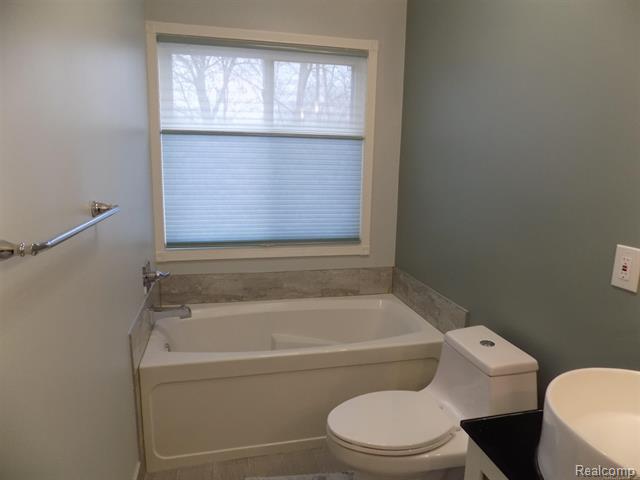 36225 Dominion Circle Property Photo 11