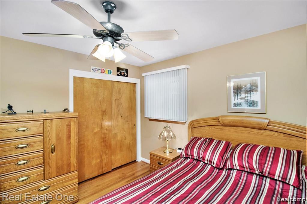 4327 Eastlawn Avenue Property Photo 9