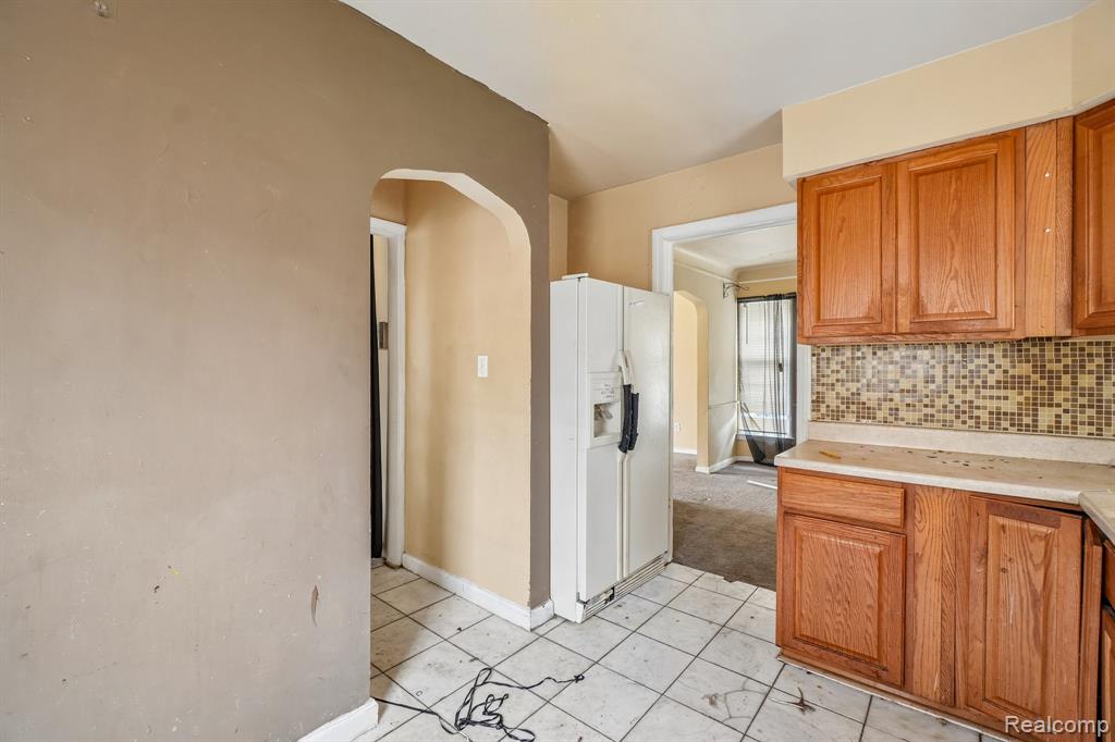 5969 Cadieux Road Property Photo 9