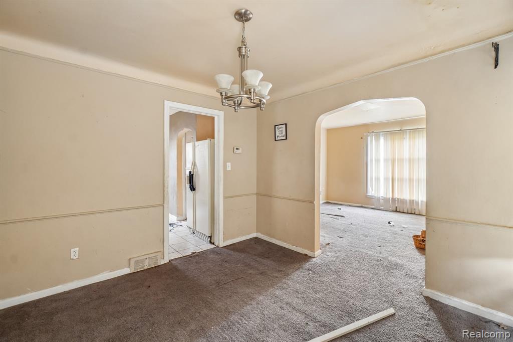 5969 Cadieux Road Property Photo 11
