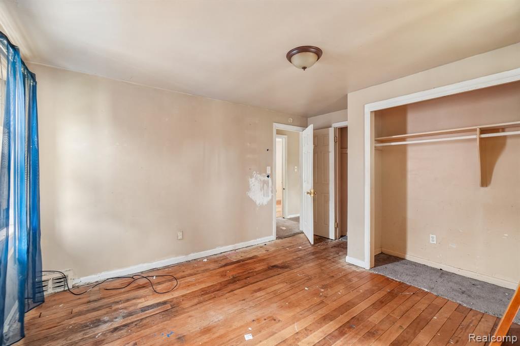 5969 Cadieux Road Property Photo 16