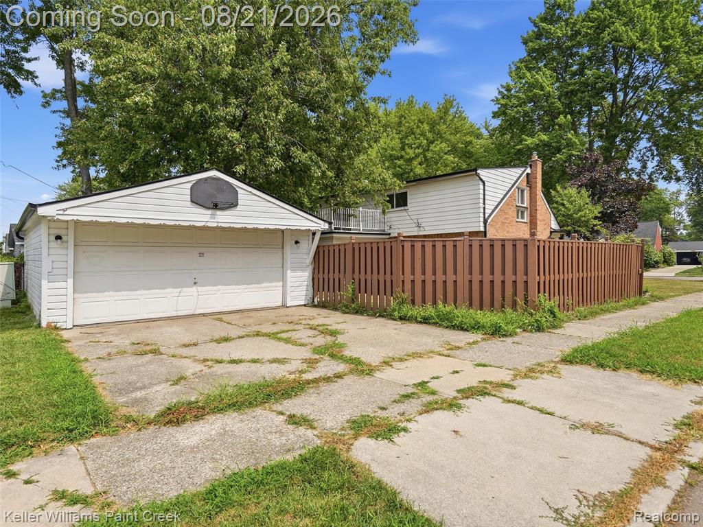 711 Jamaica Drive Property Photo 48