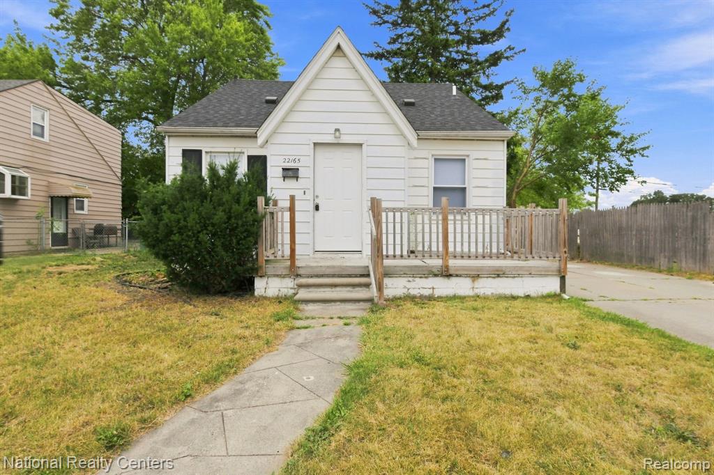 22165 Hayes Avenue Property Photo 1
