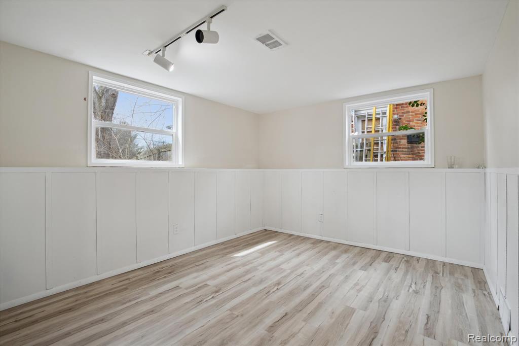 2728 Yost Boulevard Property Photo 38