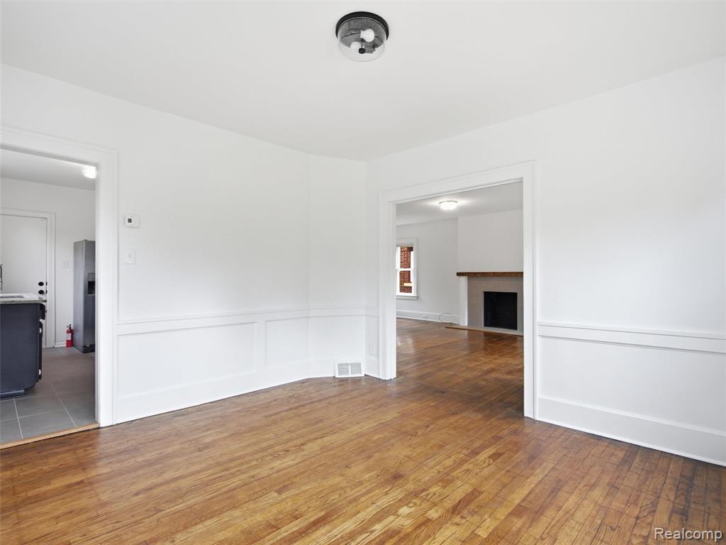 2064 Glynn Court Property Photo 8