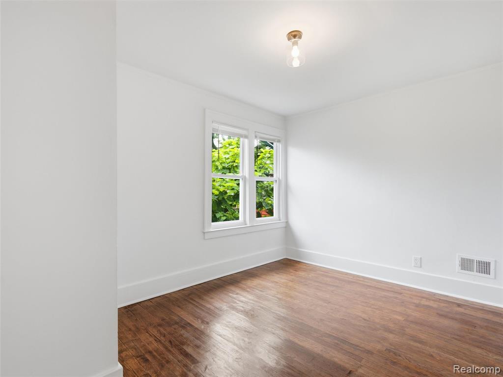 2064 Glynn Court Property Photo 16