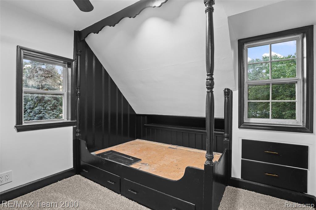 12930 Beech Daly Road Property Photo 31